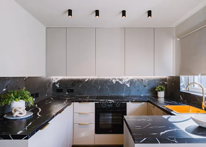 Jw Executive Aparthouse