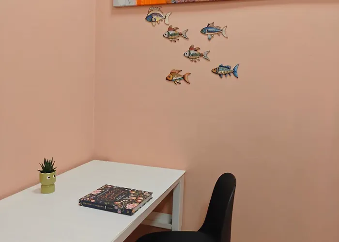 Newly Renovated West End Apartment Glasgow