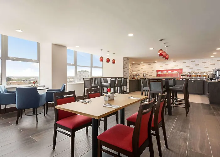 Ramada By Wyndham East Kilbride