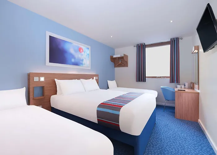 Travelodge Braehead فندق 3*
