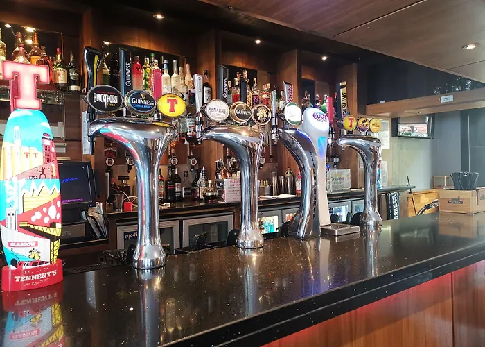 The Fullarton Park Hotel 2*