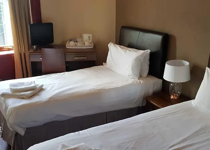 The Fullarton Park Szálloda 2*