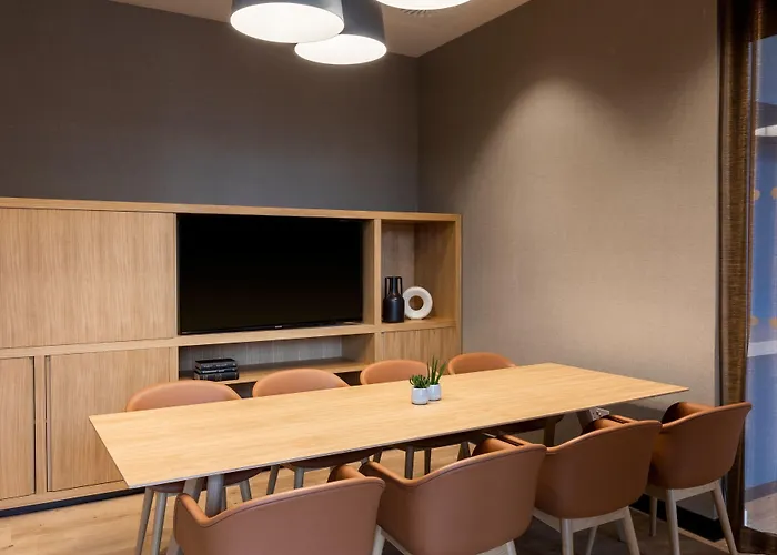 Courtyard By Marriott Sec