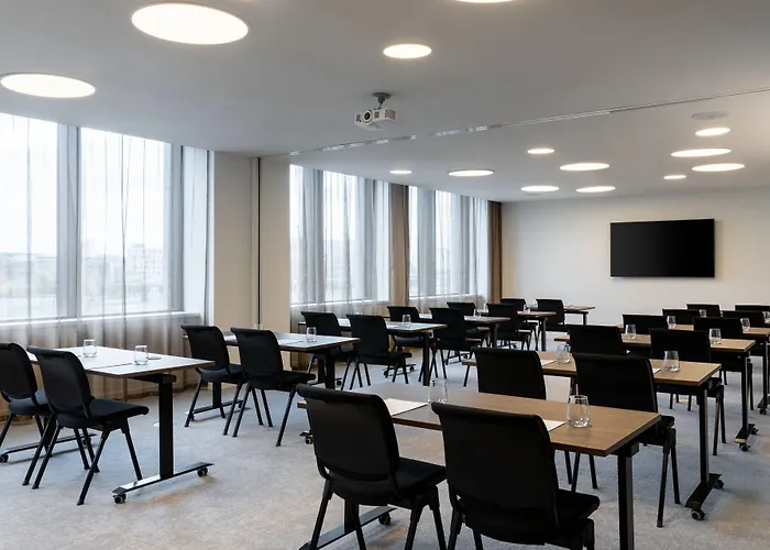 מלון Courtyard By Marriott Sec