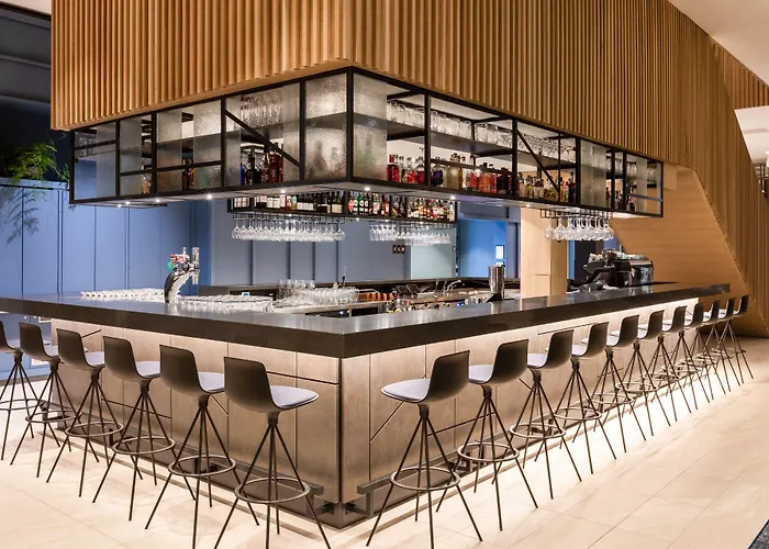 Hotel Courtyard By Marriott Sec 4*