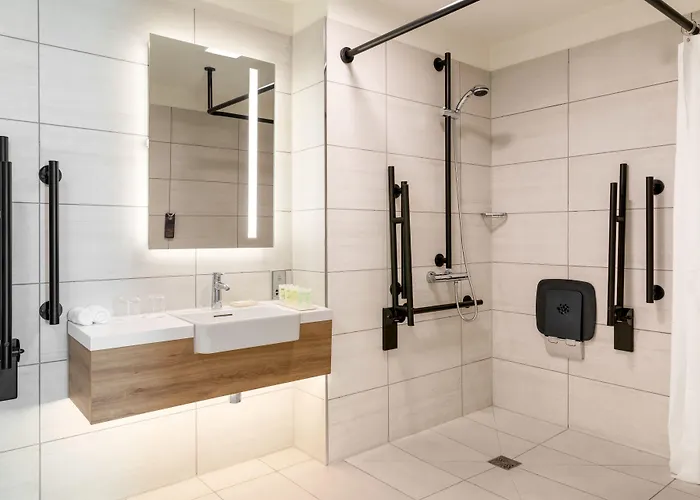 ホテル Courtyard By Marriott Sec 4*