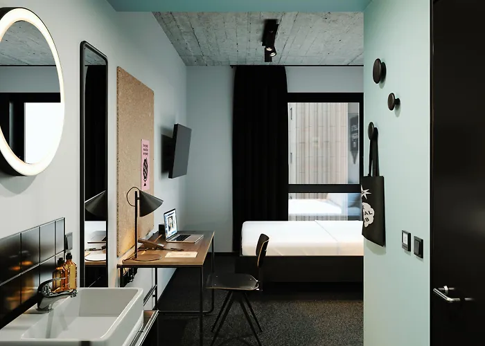 The Social Hub Hotel 4*