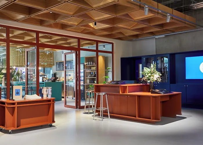 The Social Hub Hotel 4*