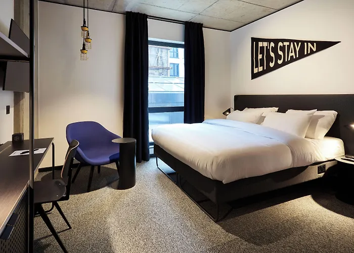 Hotel The Social Hub 4*