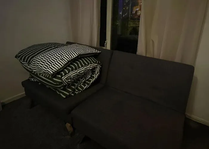 Tartan Nest- Entire House- Sleeps 8 Guests Глазго