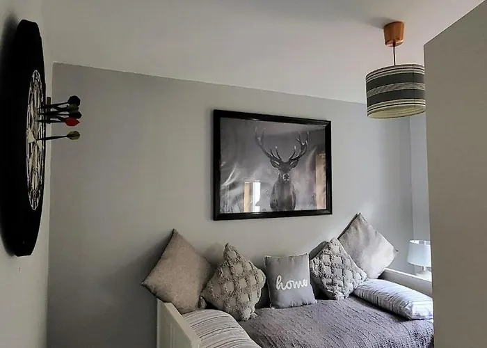 Cosy 2 Bed South Glasgow