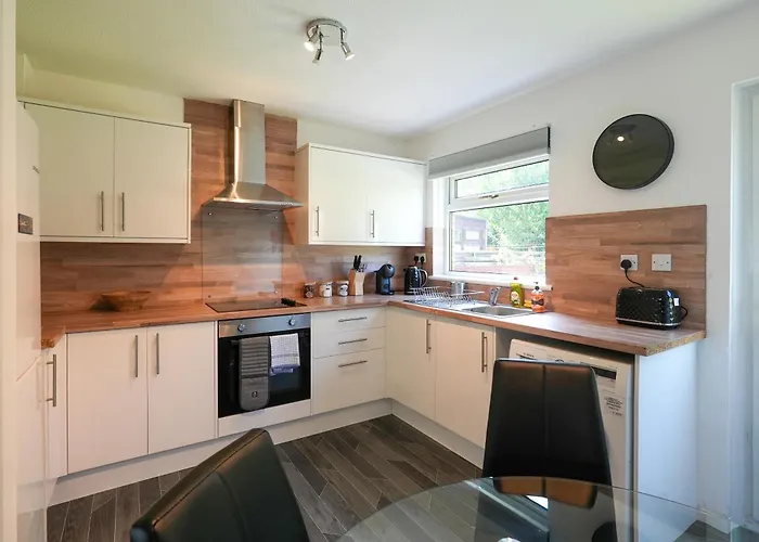 Modern 2 Bedroom Platinum Pad Διαμέρισμα