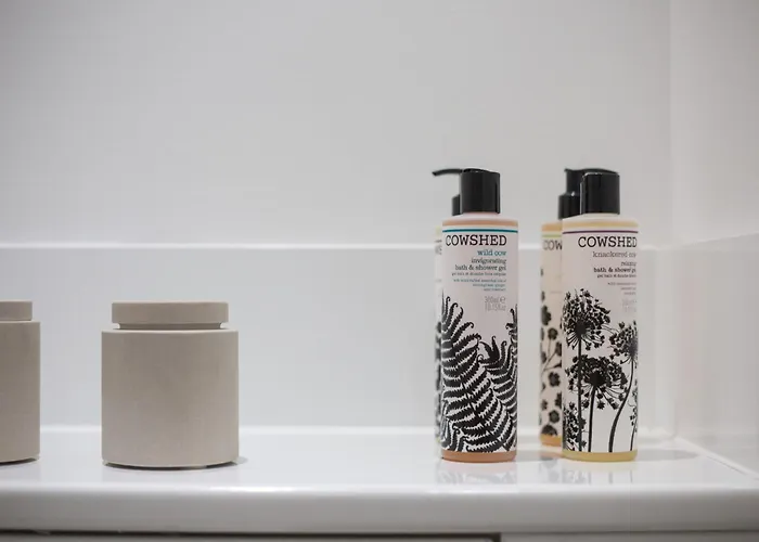 For Students Only - The Ballet School In Appartamento Glasgow