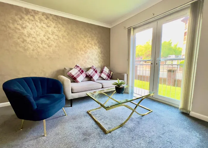 Appartamento Stylish With Free Parking Near Town *