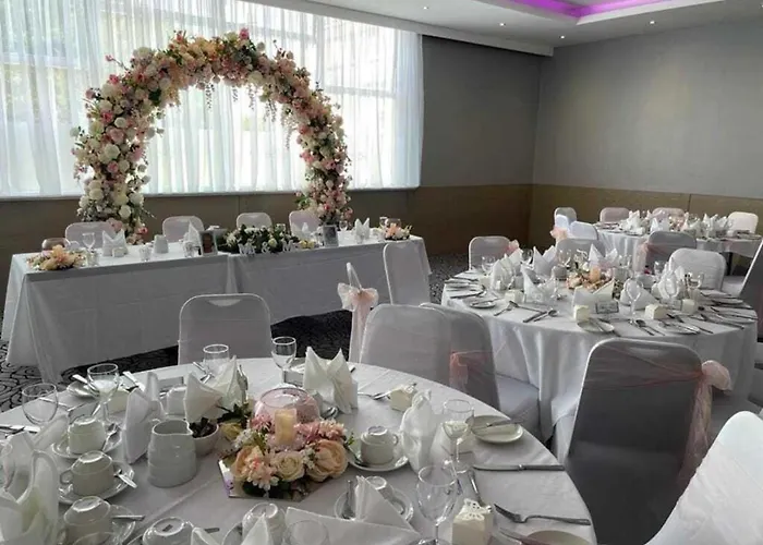 Kings Park 3* Glasgow