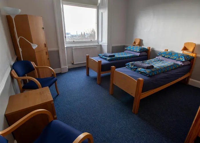 格拉斯哥青年旅馆 *