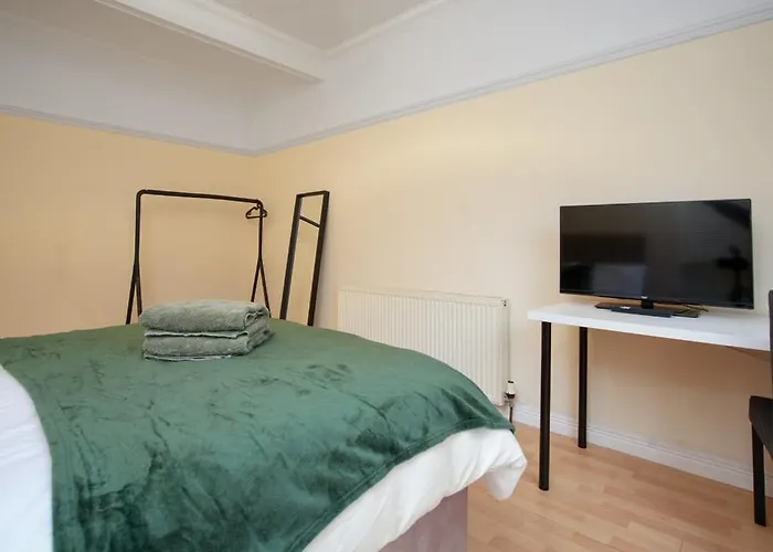 Group 3br Close To Hydro And Secc With Parking Appartamento Glasgow