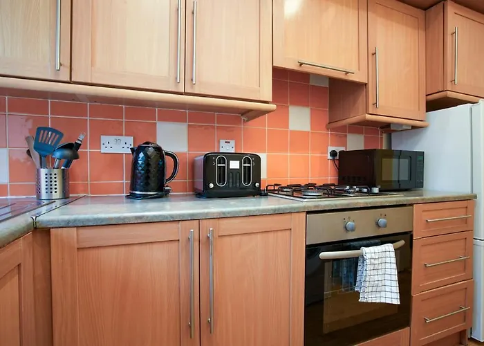 Apartament Group 3br Close To Hydro And Secc With Parking
