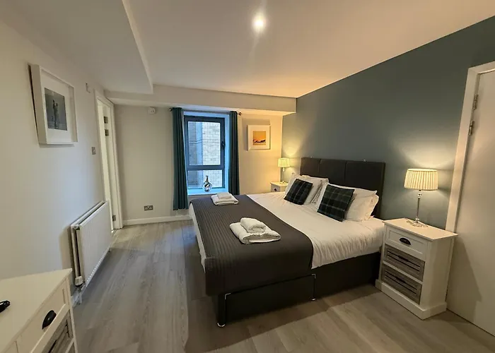 Principal - Clyde Waterfront