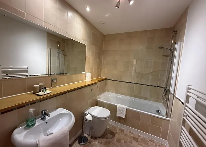 Principal - Merchant