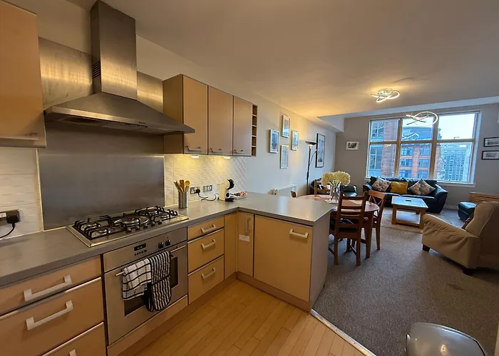 Principal - Merchant Apartment