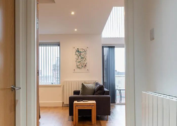 Centre With Free Secure Underground Parking Glasgow