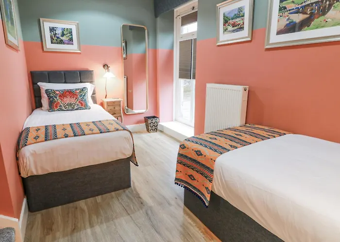 The Coach House - Holmwood בית נופש גלאזגו