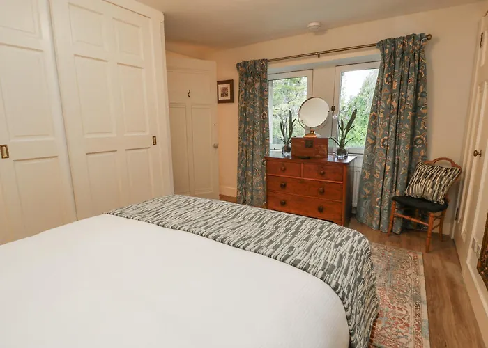 The Coach House - Holmwood Semesterbostad *