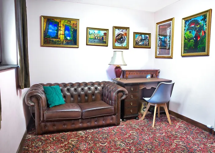 A Cosy House Near The Centre