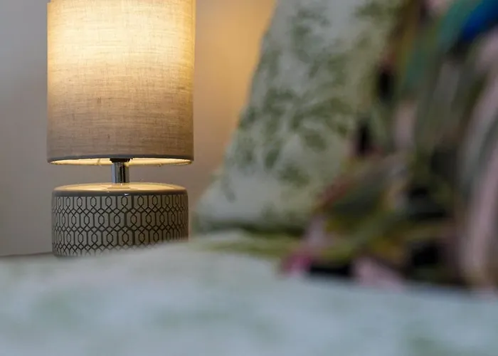 2bed East End Gem With Free Parking 公寓