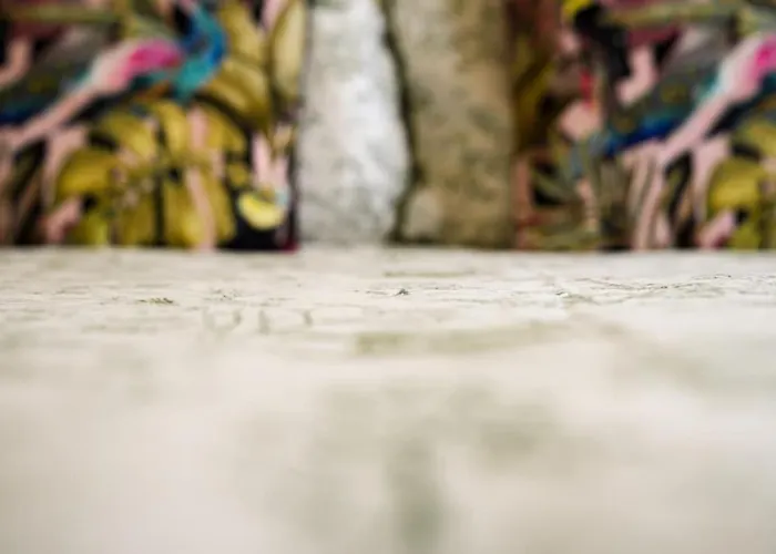 2bed East End Gem With Free Parking *