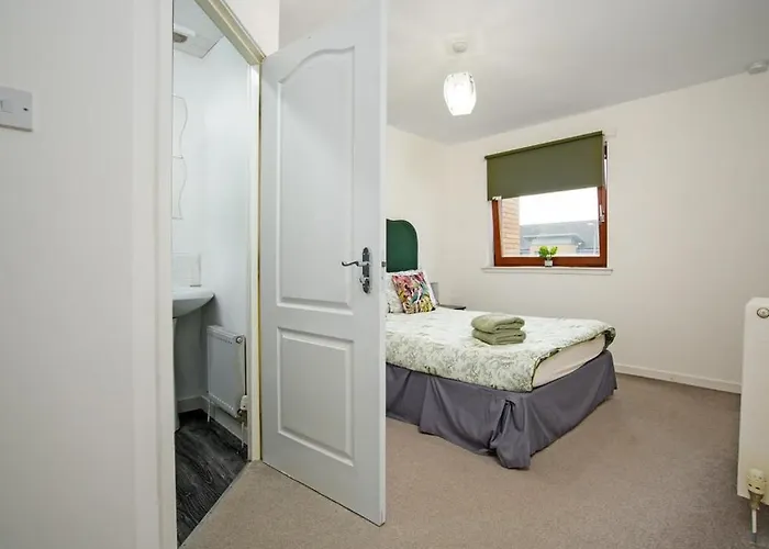 2bed East End Gem With Free Parking * 格拉斯哥