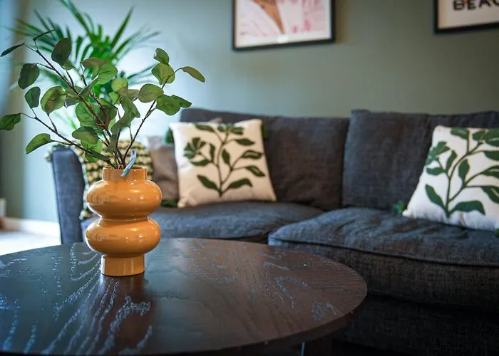 公寓 2bed East End Gem With Free Parking *