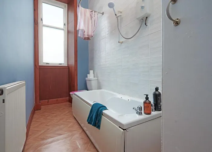 Family And Group 2br By Park Sleeps 7 글라스고