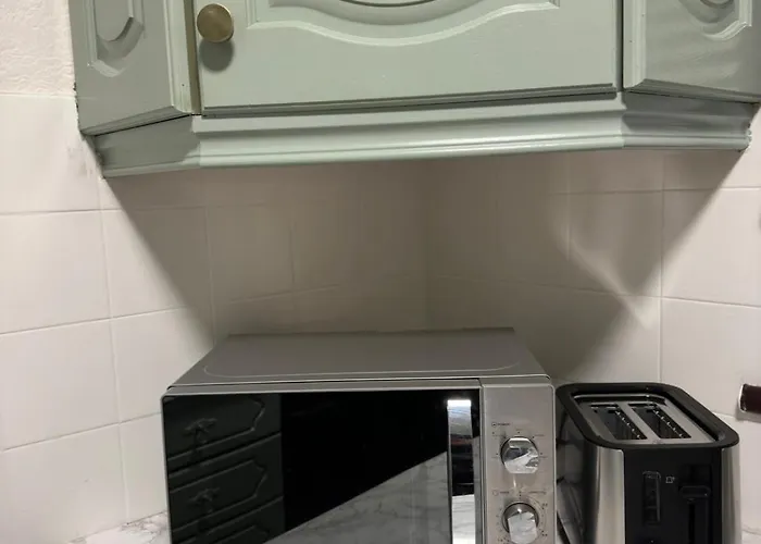 Hydro Secc House 10 Minute Walk Holiday home Glasgow