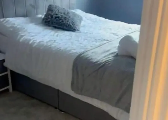 Villa 4 Bed Detached Perfect For Families & Groups *