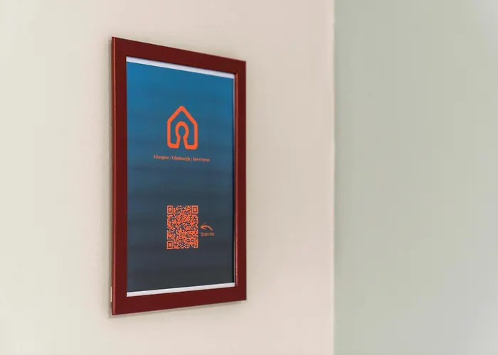 Feriehus Urban Elegance - Spacious 5-bed In Glasgow