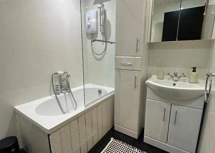 Hydro Secc House 10 Minute Walk Holiday home Glasgow