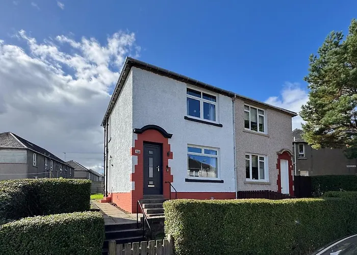 Pinkerton House - 3 Bed Rutherglen *
