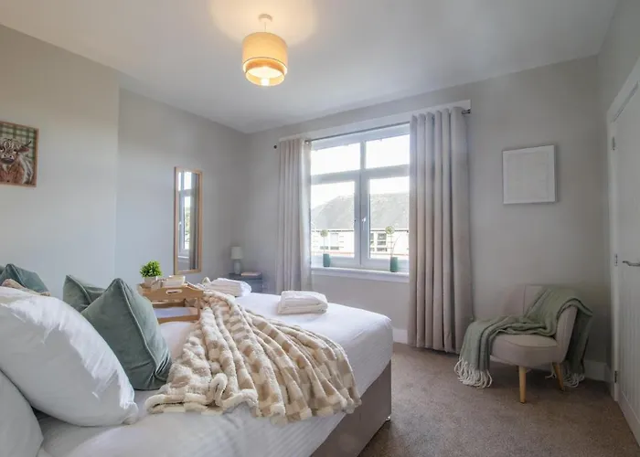 Pinkerton House - 3 Bed Rutherglen * グラスゴー