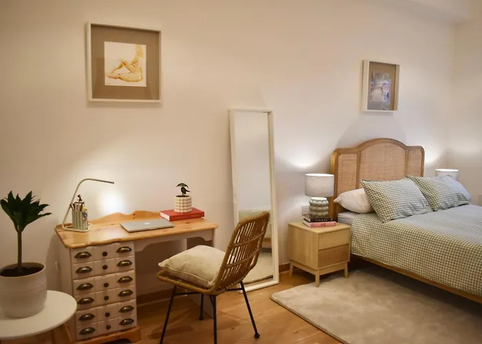 Lägenhet Luxury Historic City-centre Flat & Free Parking *