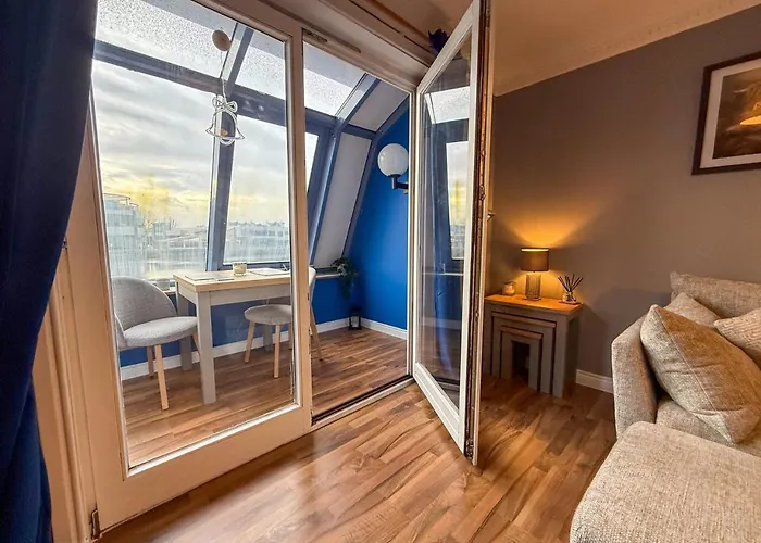 Riverside 1bd - Balcony & Parking Hydro Secc Apartman Glasgow