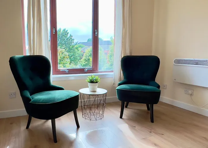 Garden-view 2br - Free Parking & Wifi Apartman *