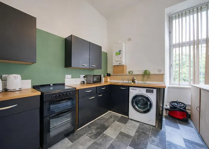 Group 4br Sleeps 11 Spacious With Parking Apartamento