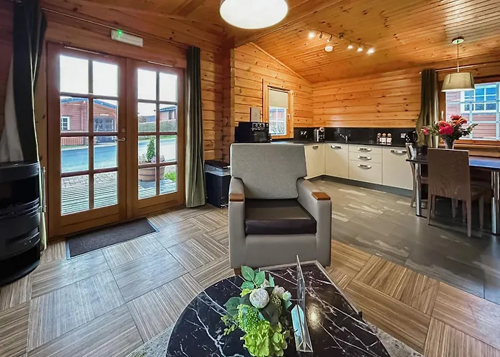 Apartment 4 - Uk51264 *