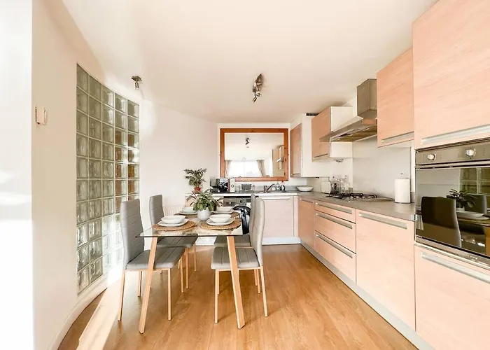 Apartment Stunning River View Centre *