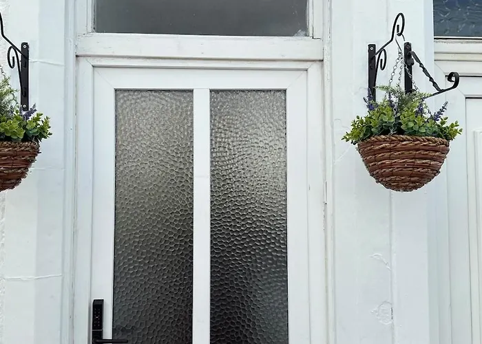 Welcome To Your Perfect Getaway Glasgow