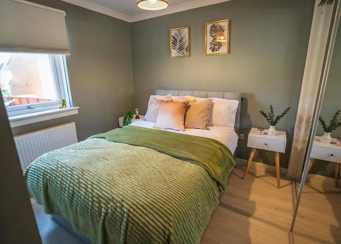 Cosy Barrowlands Stay-spacious & Free Parking Apartman