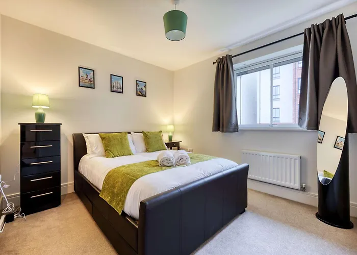 Family Getaway In Southside * Glasgow