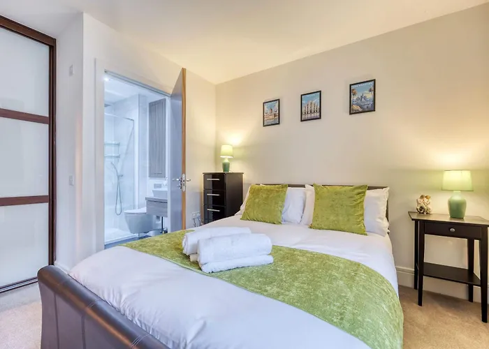 Family Getaway In Southside Apartment *